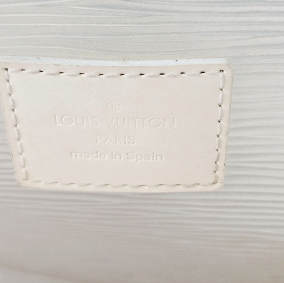 🤍EUC Auth Louis Vuitton Epi Vinyl & White Leather Plage Lagoon Bay Tote🤍 - Picture 10 of 15